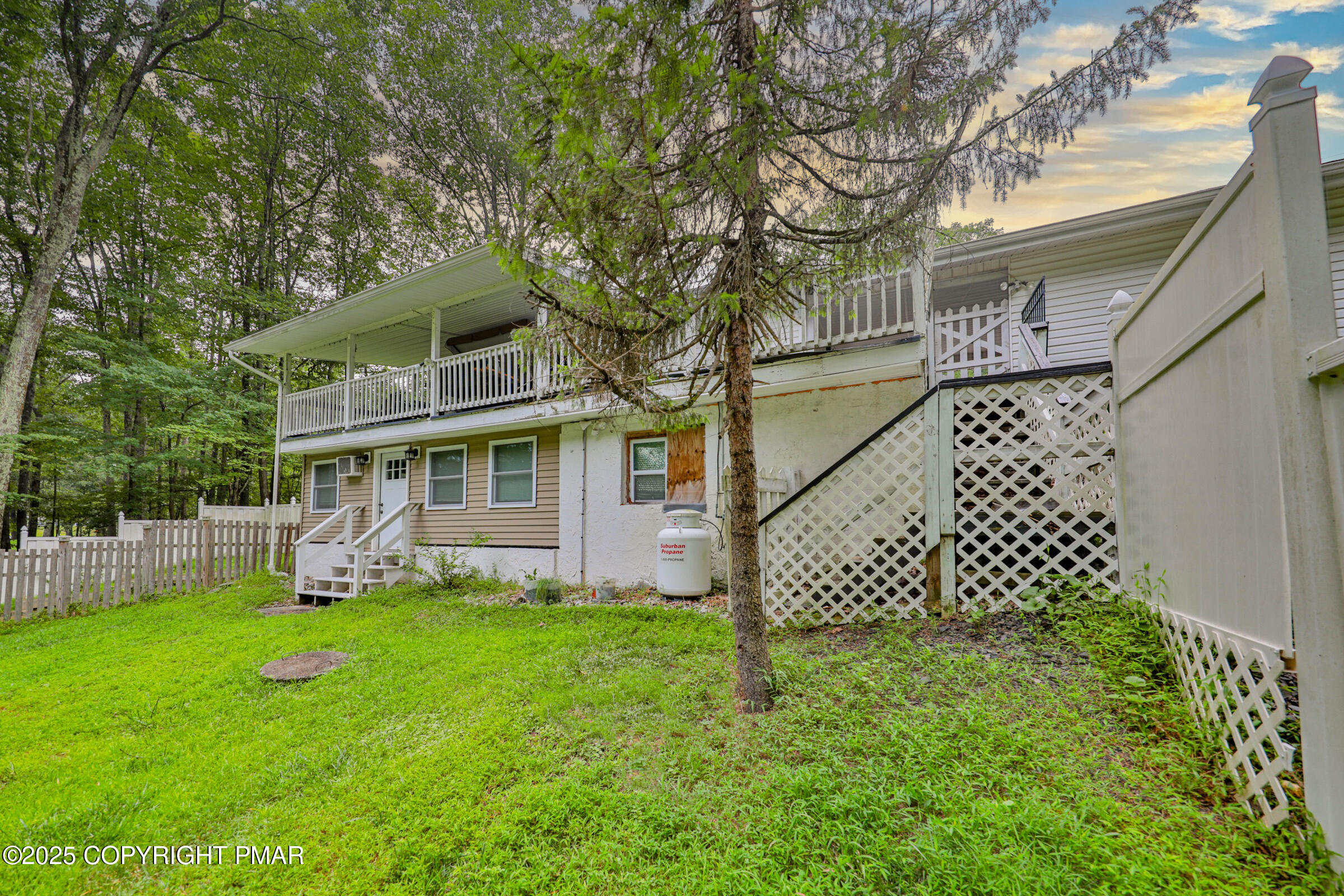 1094 Maple Lake Drive Bushkill, PA 18324 - Photo 75 of 81 Photos-79