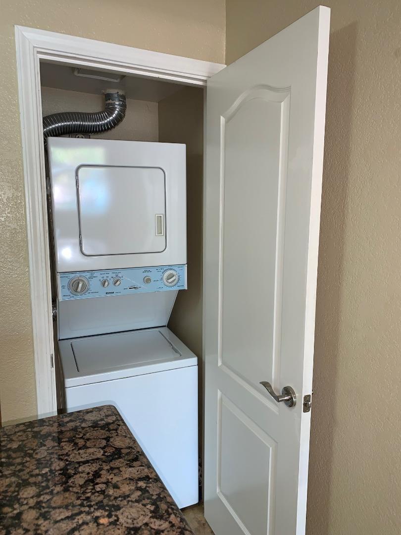 105 Reflections Drive, Unit 15 San Ramon, CA 94583 - Photo 11 of 42 a utility room with a washer and dryer