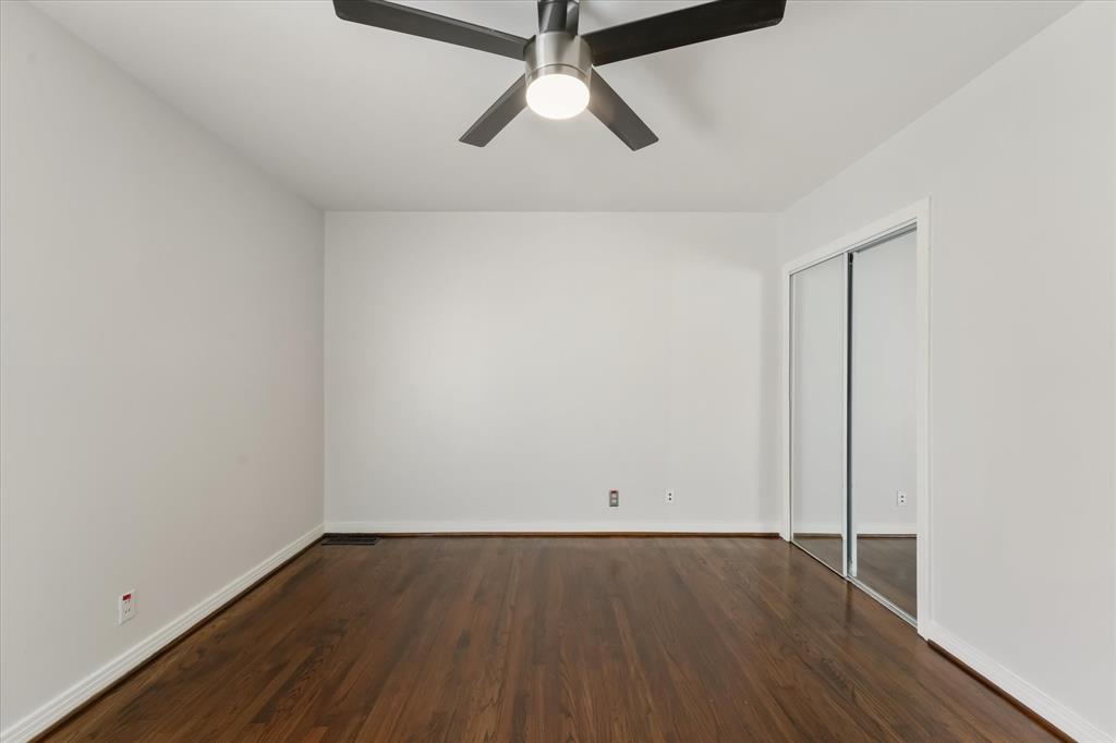 5416 Winton Street Dallas, TX 75206 - Photo 13 of 39