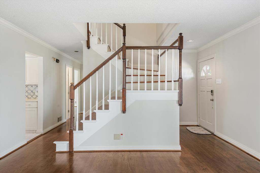 5416 Winton Street Dallas, TX 75206 - Photo 16 of 39