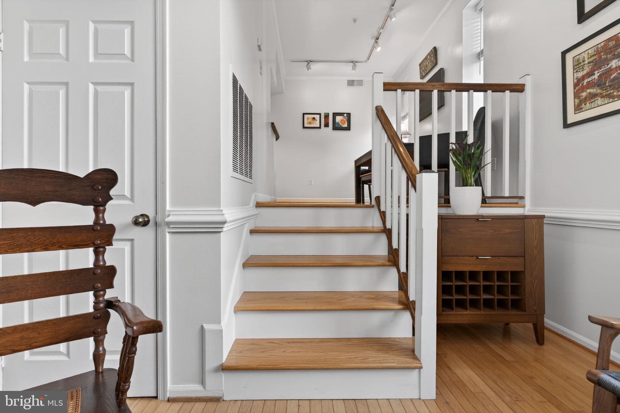 1619 R Street Northwest, Unit 101 Washington, DC 20009 - Photo 9 of 28