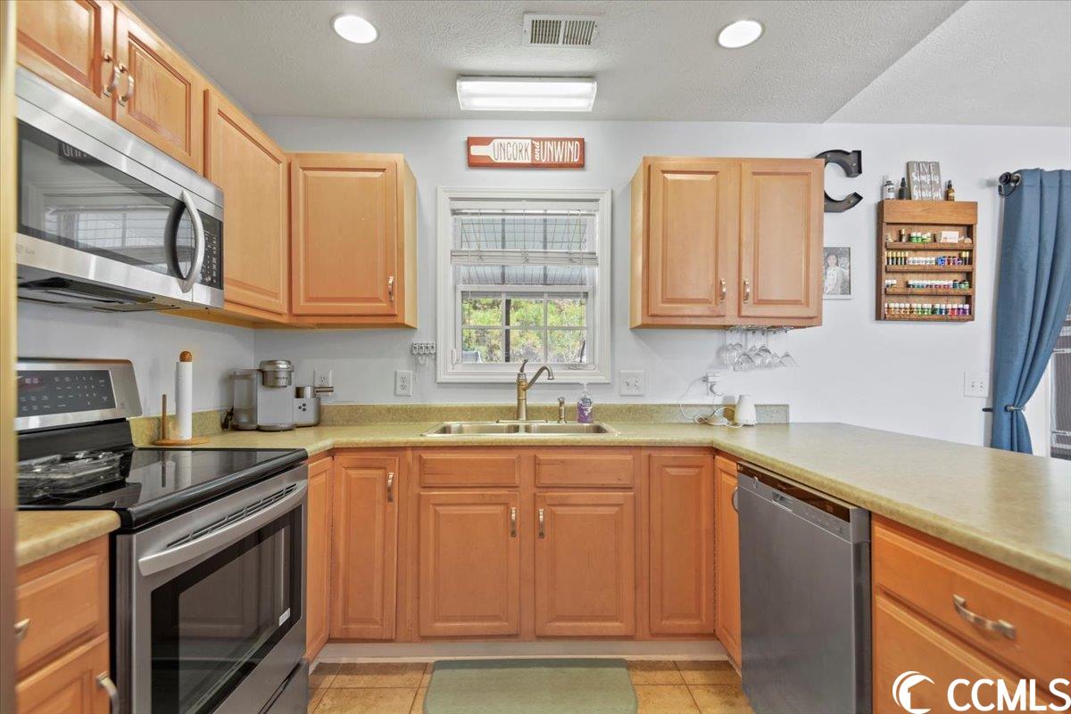 606 West Perry Road Myrtle Beach, SC 29579 - Photo 22 of 39 Gallery Image 22