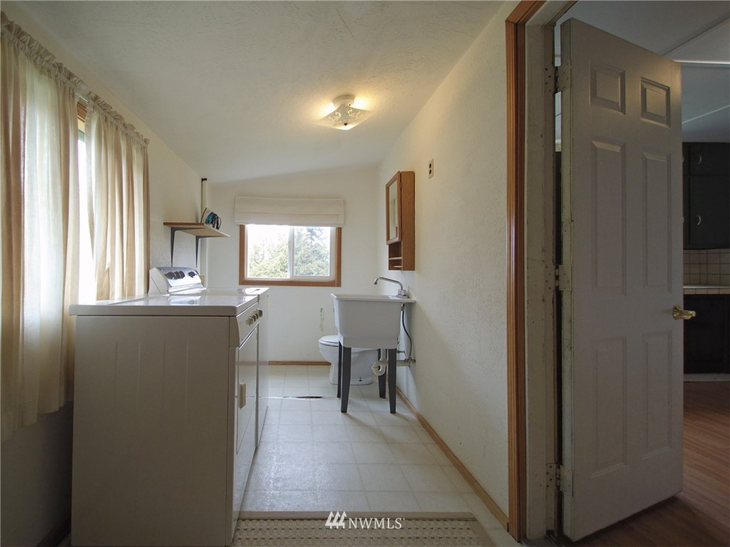 83 Gehrke Road Port Angeles, WA 98362 - Photo 13 of 24 Gallery Image 13