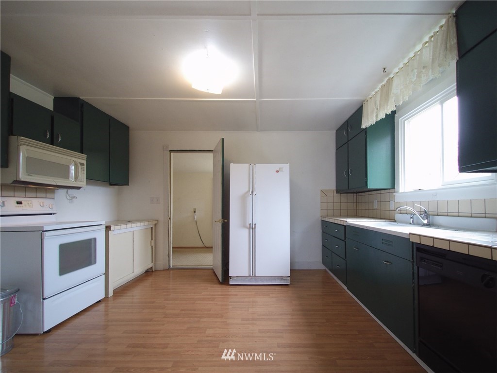 83 Gehrke Road Port Angeles, WA 98362 - Photo 10 of 24 Gallery Image 10