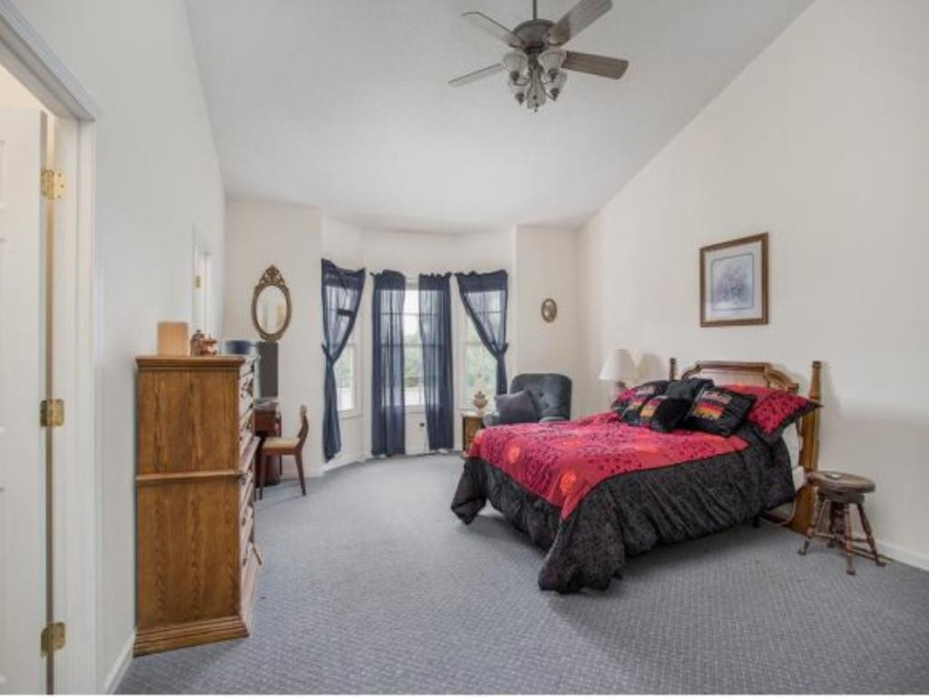 1757 Idle Hour Road Kingsport, TN 37660 - Photo 13 of 35 Photo 13