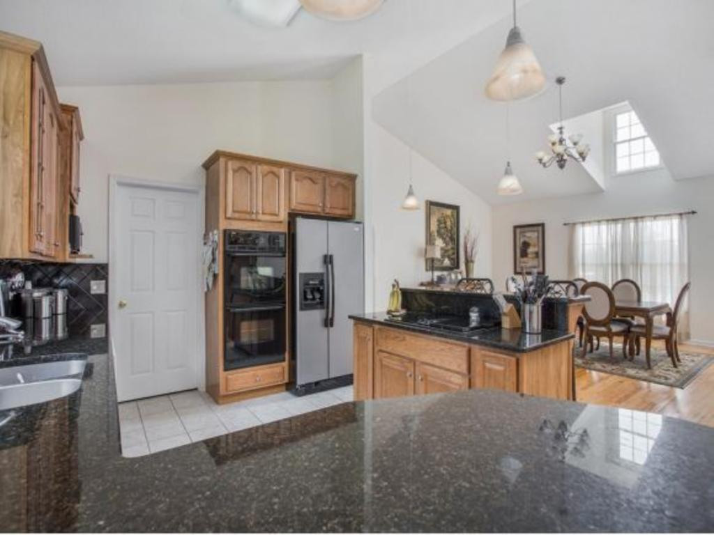1757 Idle Hour Road Kingsport, TN 37660 - Photo 8 of 35 Photo 8