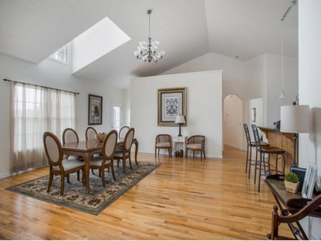 1757 Idle Hour Road Kingsport, TN 37660 - Photo 9 of 35 Photo 9