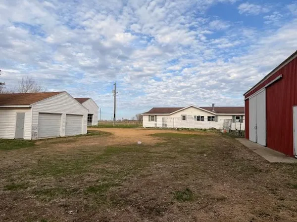 $329,000 | 58569 Kirkwood Road, Mankato, MN 56001