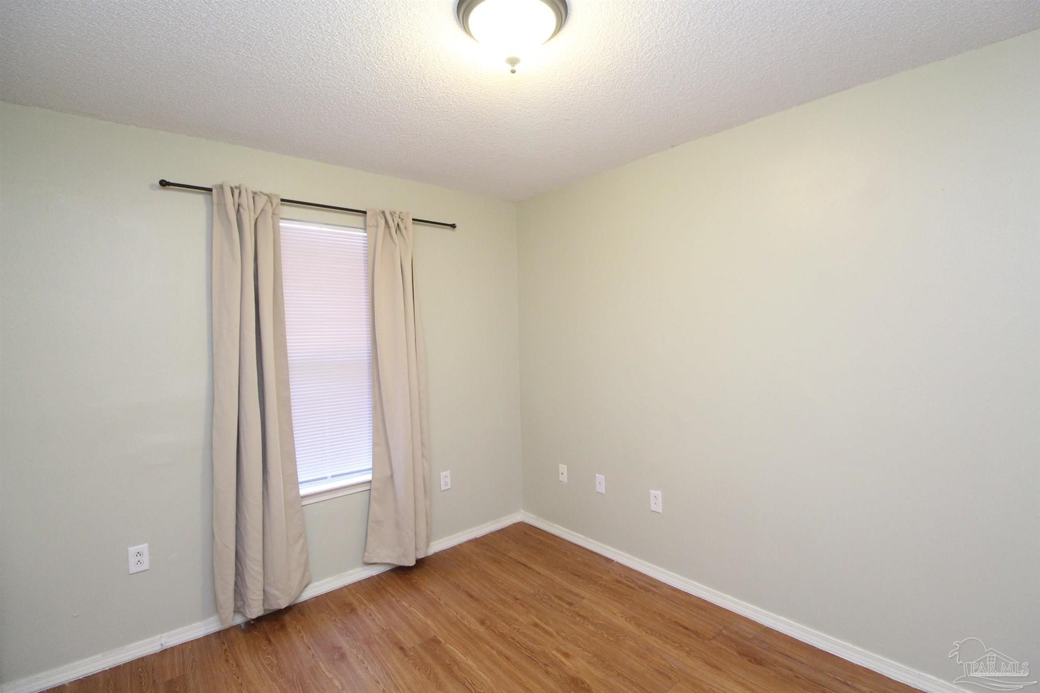 1007 West Hatton Street Pensacola, FL 32501 - Photo 6 of 12