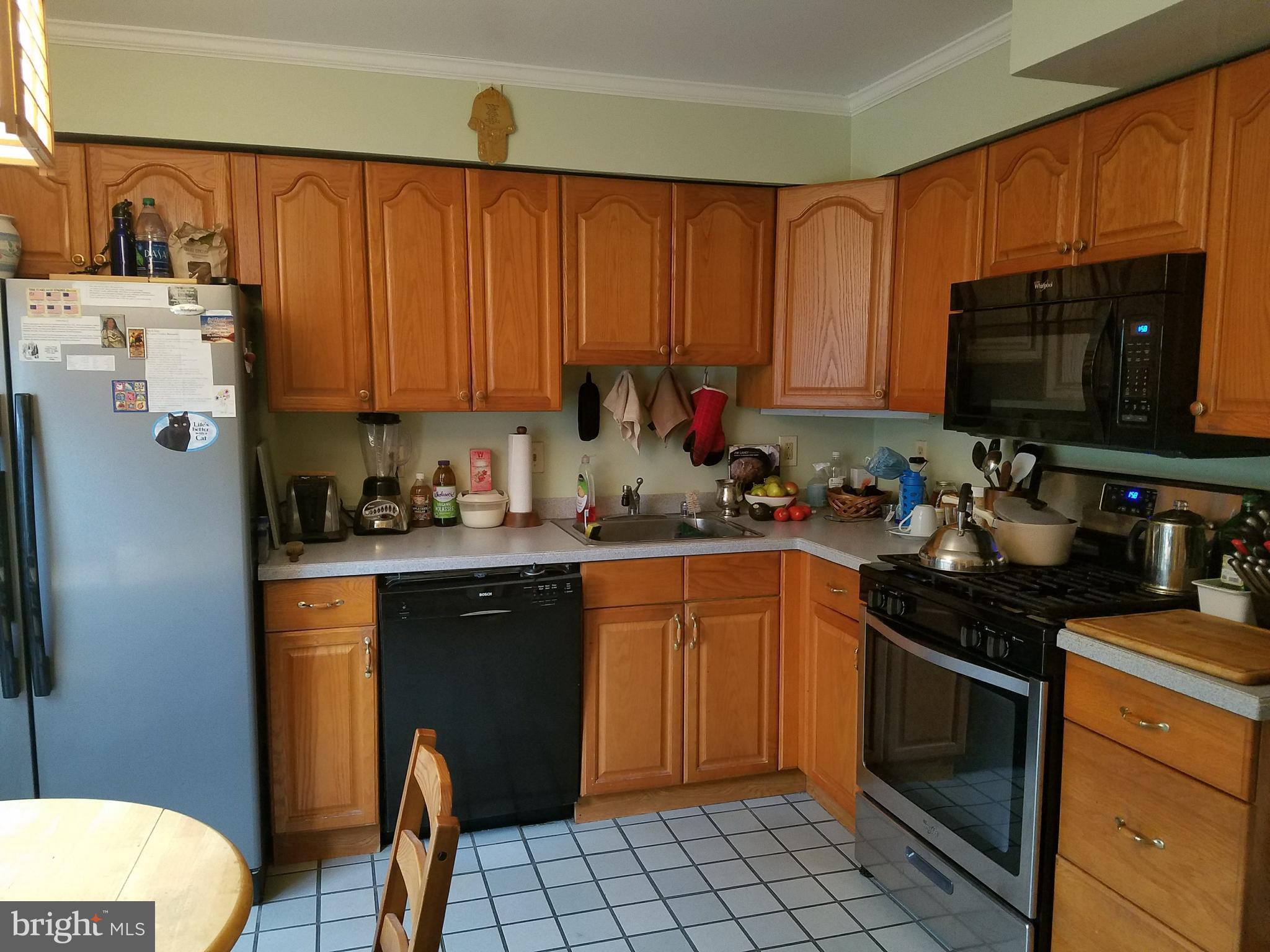 1915 Greenberry Road Baltimore, MD 21209 - Photo 12 of 28 Kitchen