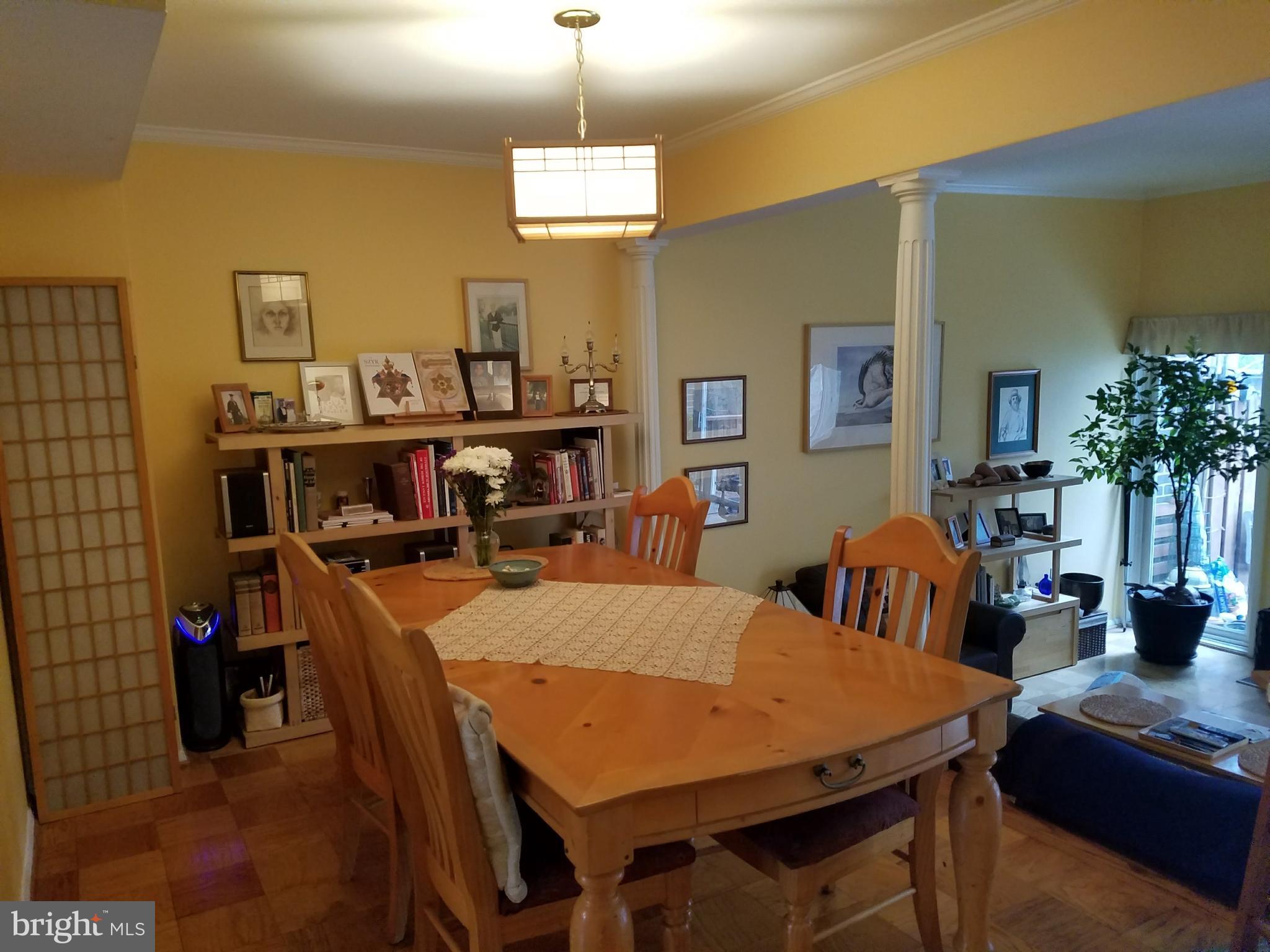 1915 Greenberry Road Baltimore, MD 21209 - Photo 8 of 28 Dining Room