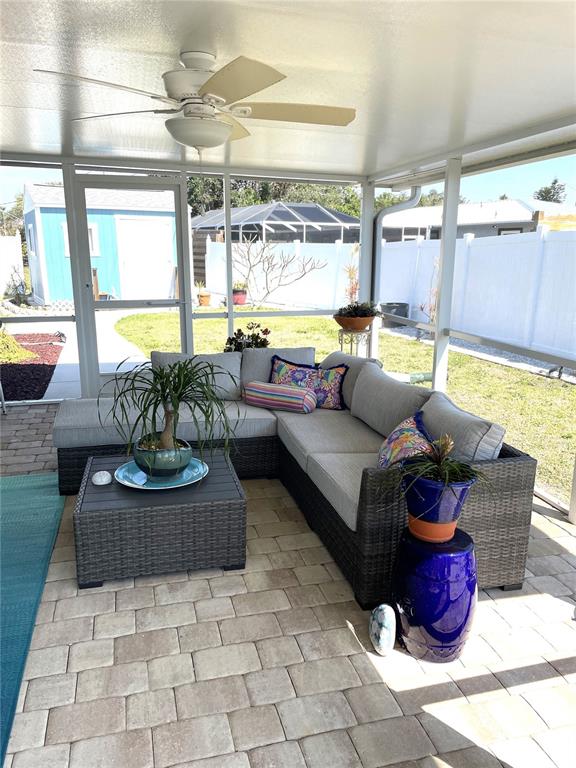 599 Carmel Road Venice, FL 34293 - Photo 21 of 28 Back Lanai