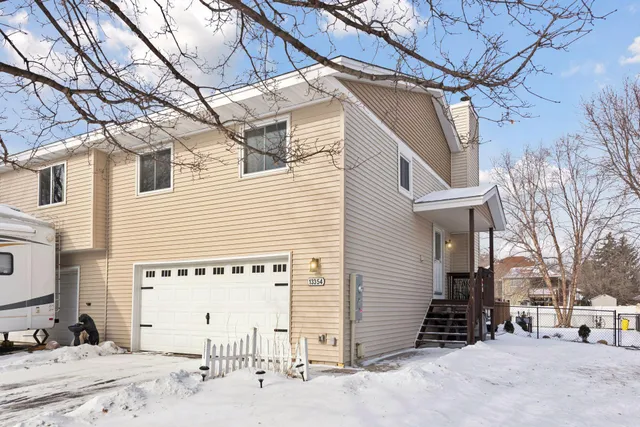 $280,000 | 13354 73rd Place North, Maple Grove, MN 55311