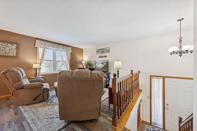 $280,000 | 13354 73rd Place North, Maple Grove, MN 55311