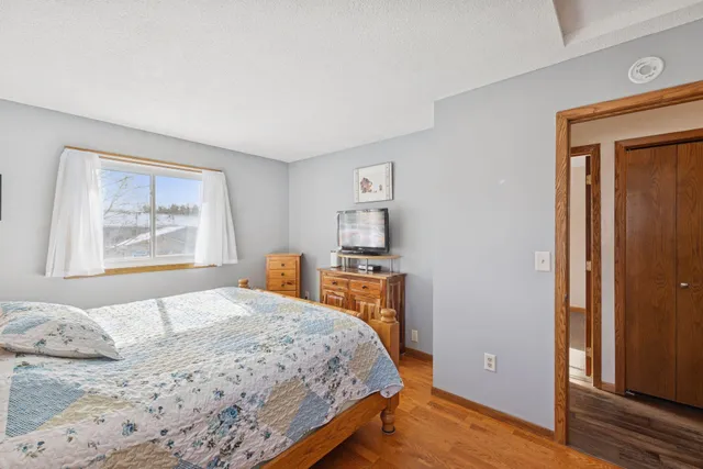 $280,000 | 13354 73rd Place North, Maple Grove, MN 55311