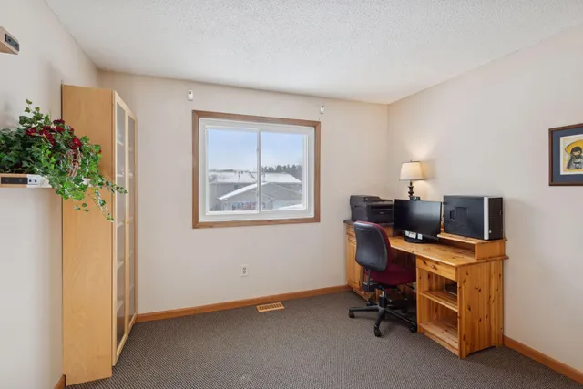 $280,000 | 13354 73rd Place North, Maple Grove, MN 55311