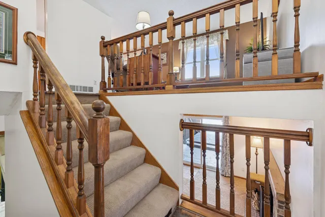 $280,000 | 13354 73rd Place North, Maple Grove, MN 55311