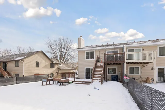 $280,000 | 13354 73rd Place North, Maple Grove, MN 55311