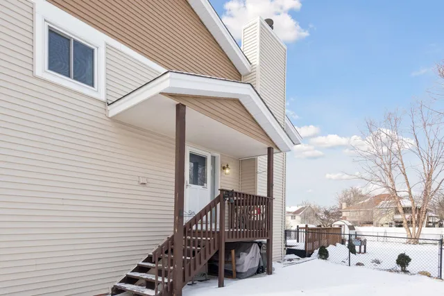 $280,000 | 13354 73rd Place North, Maple Grove, MN 55311