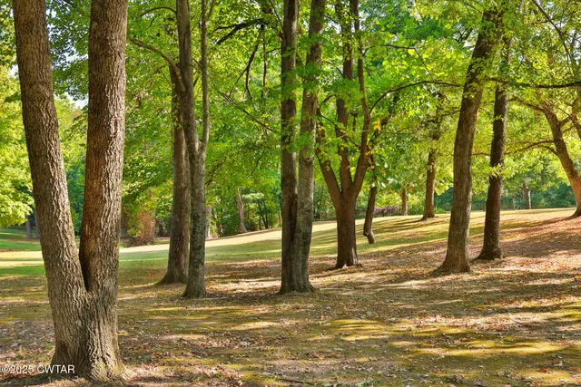 $629,000 | 662 Woodlawn Road, Sharon, TN 38255