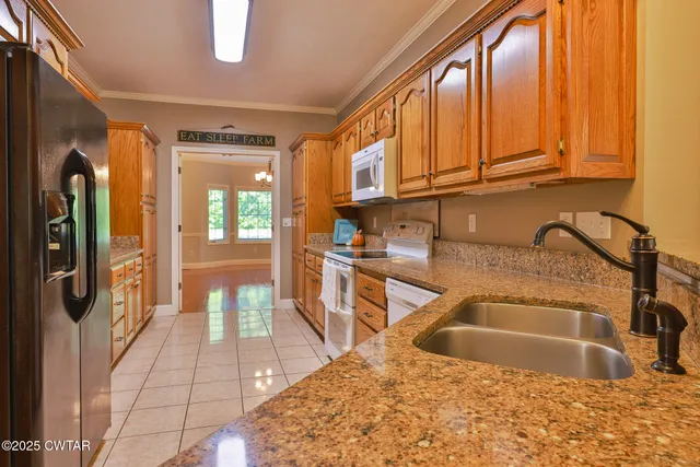 $629,000 | 662 Woodlawn Road, Sharon, TN 38255