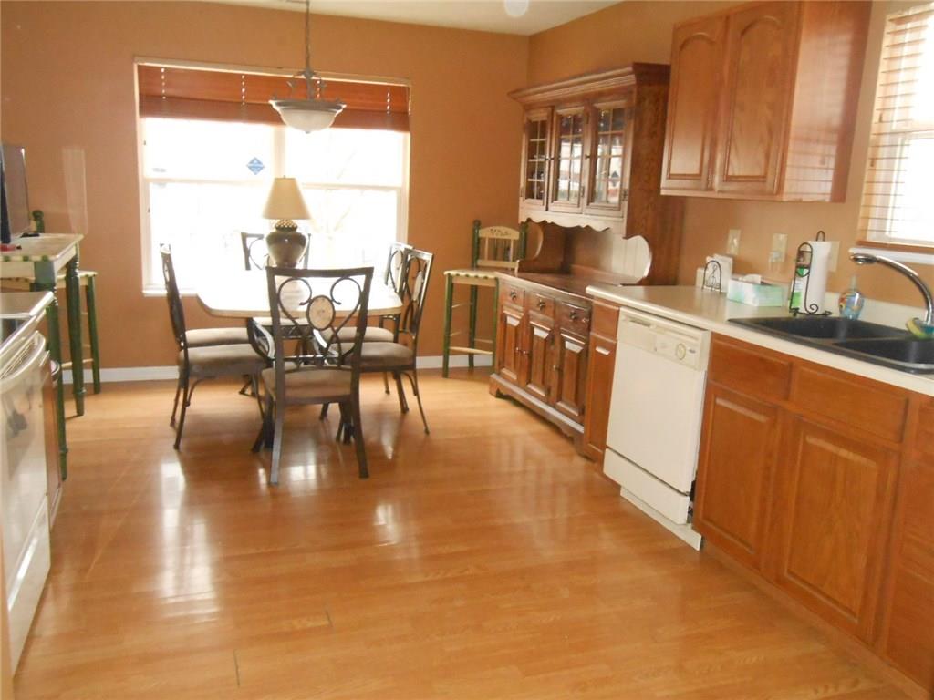 674 Westover Road Avon, IN 46123 - Photo 3 of 20 Gallery Image 3