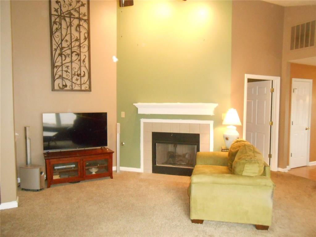 674 Westover Road Avon, IN 46123 - Photo 7 of 20 Gallery Image 7