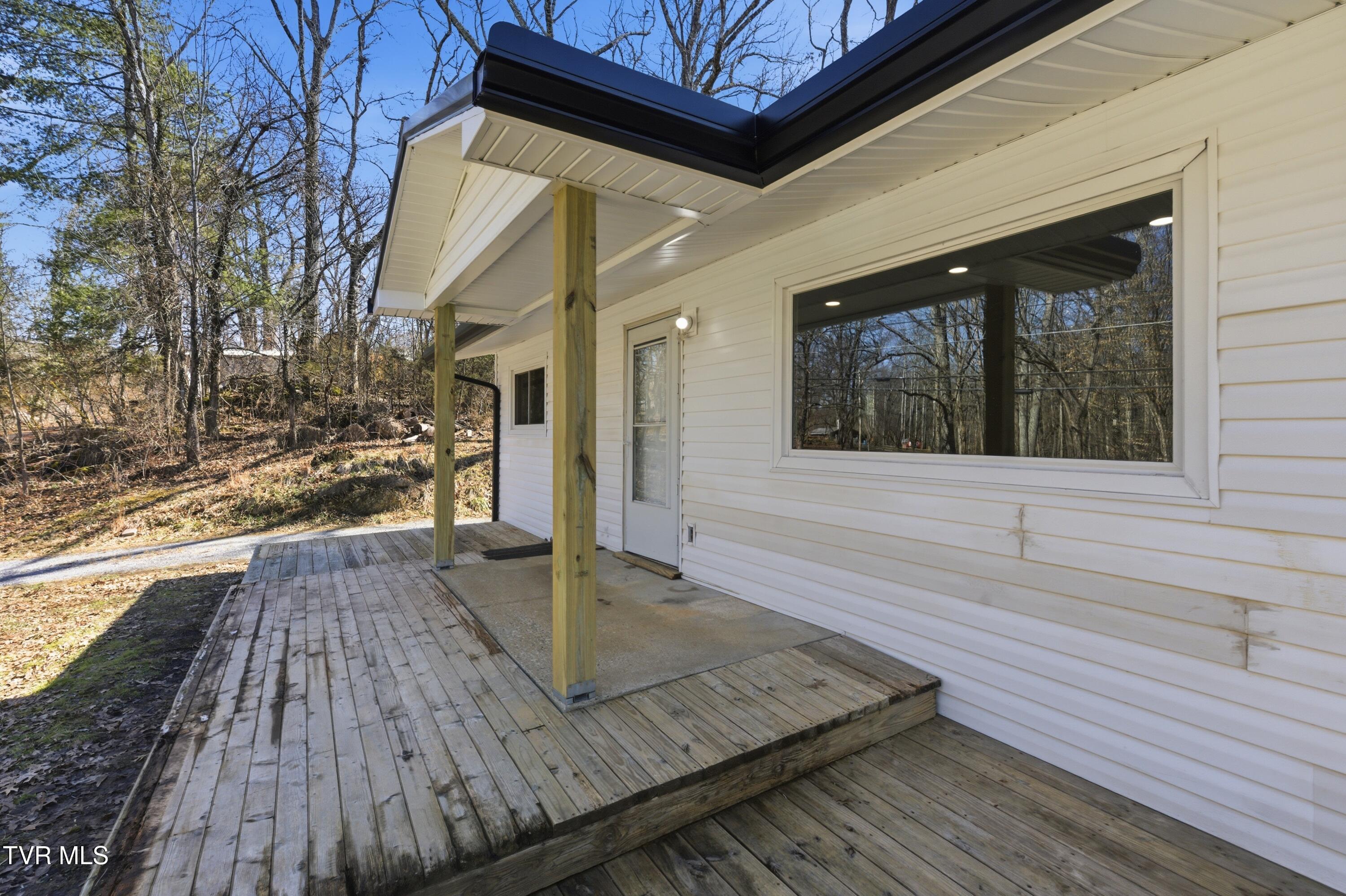 344 Rockingham Road Gray, TN 37615 - Photo 5 of 26 DSC_7567