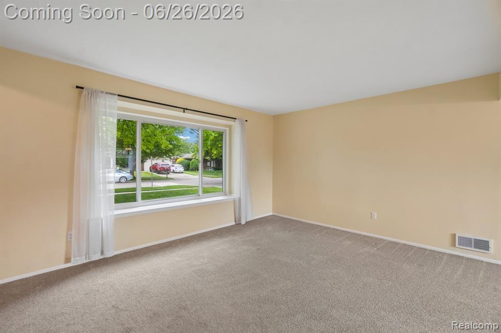 6046 Wedgewood Road Canton, MI 48187 - Photo 6 of 46