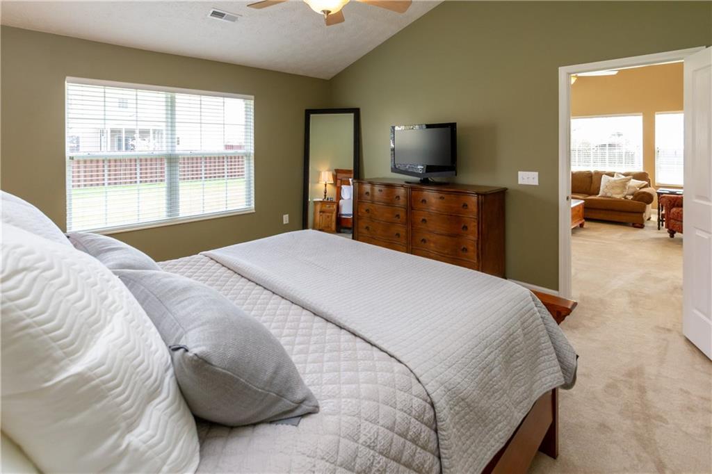 15071 Rutherford Drive Westfield, IN 46074 - Photo 15 of 24 Gallery Image 15
