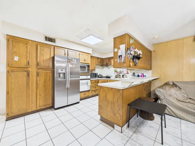 $210,000 | 8206 Dillon Street, Houston, TX 77061