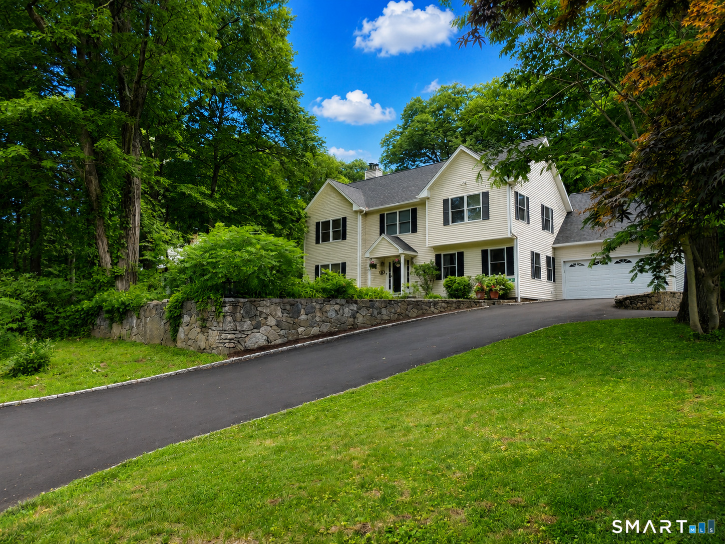 95 Bart Road Monroe, CT 06468 - Photo 2 of 17