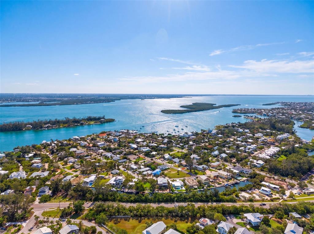 660 Linley Street Longboat Key, FL 34228 - Photo 58 of 64