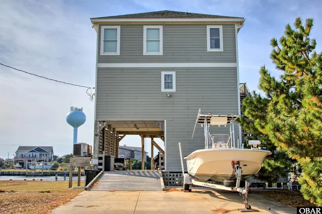 $795,000 | 56186 Pamlico Drive, Hatteras, NC 27943