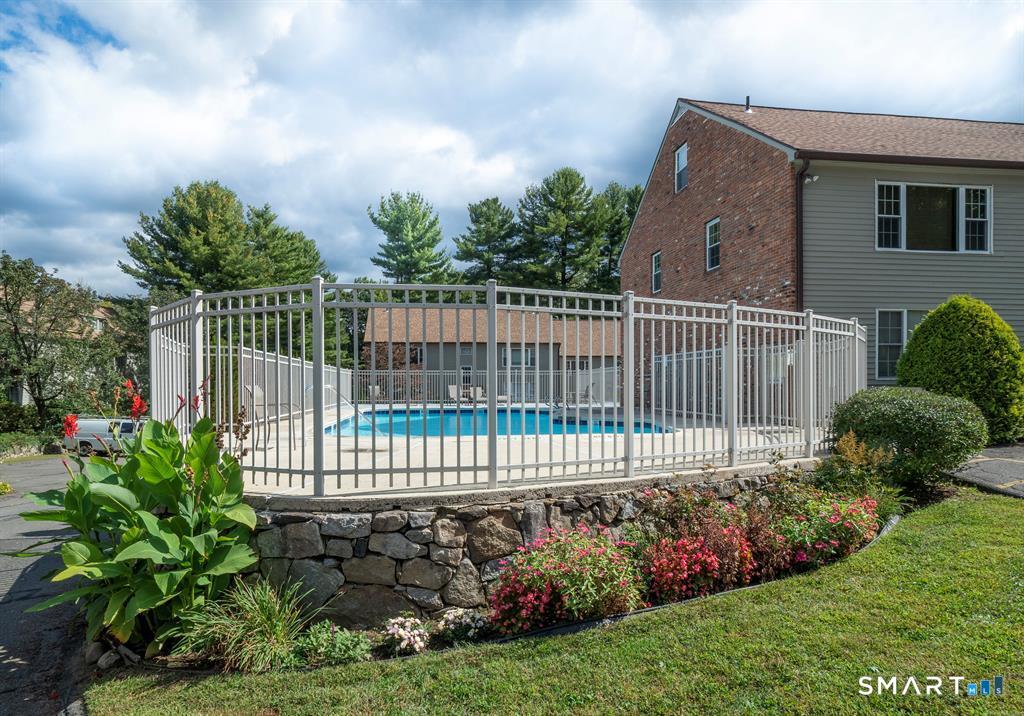 40 Village Walk, Unit 40 Wilton, CT 06897 - Photo 30 of 40 Pool is fenced and private