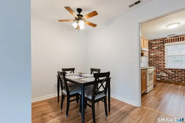 $469,900 | 40 Village Walk, Unit 40, Wilton, CT 06897