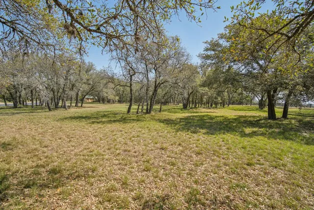 $240,000 | 26101 Masters Parkway, Spicewood, TX 78669