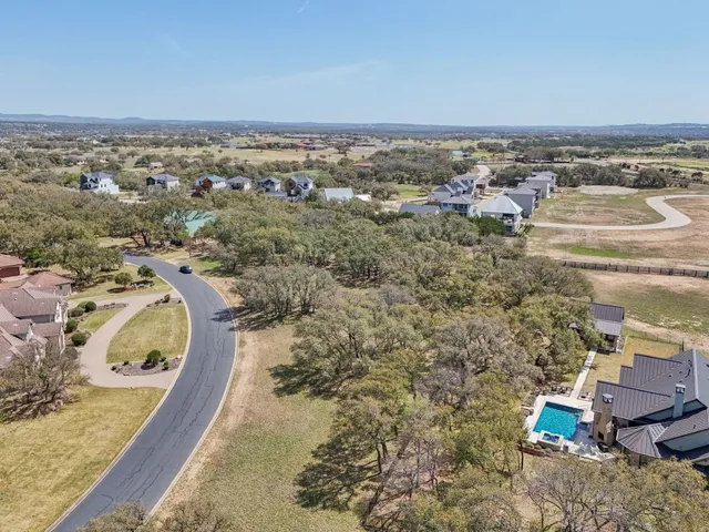 $240,000 | 26101 Masters Parkway, Spicewood, TX 78669