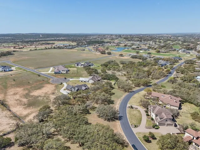 $240,000 | 26101 Masters Parkway, Spicewood, TX 78669