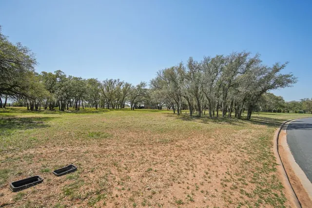 $240,000 | 26101 Masters Parkway, Spicewood, TX 78669