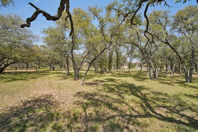 $240,000 | 26101 Masters Parkway, Spicewood, TX 78669