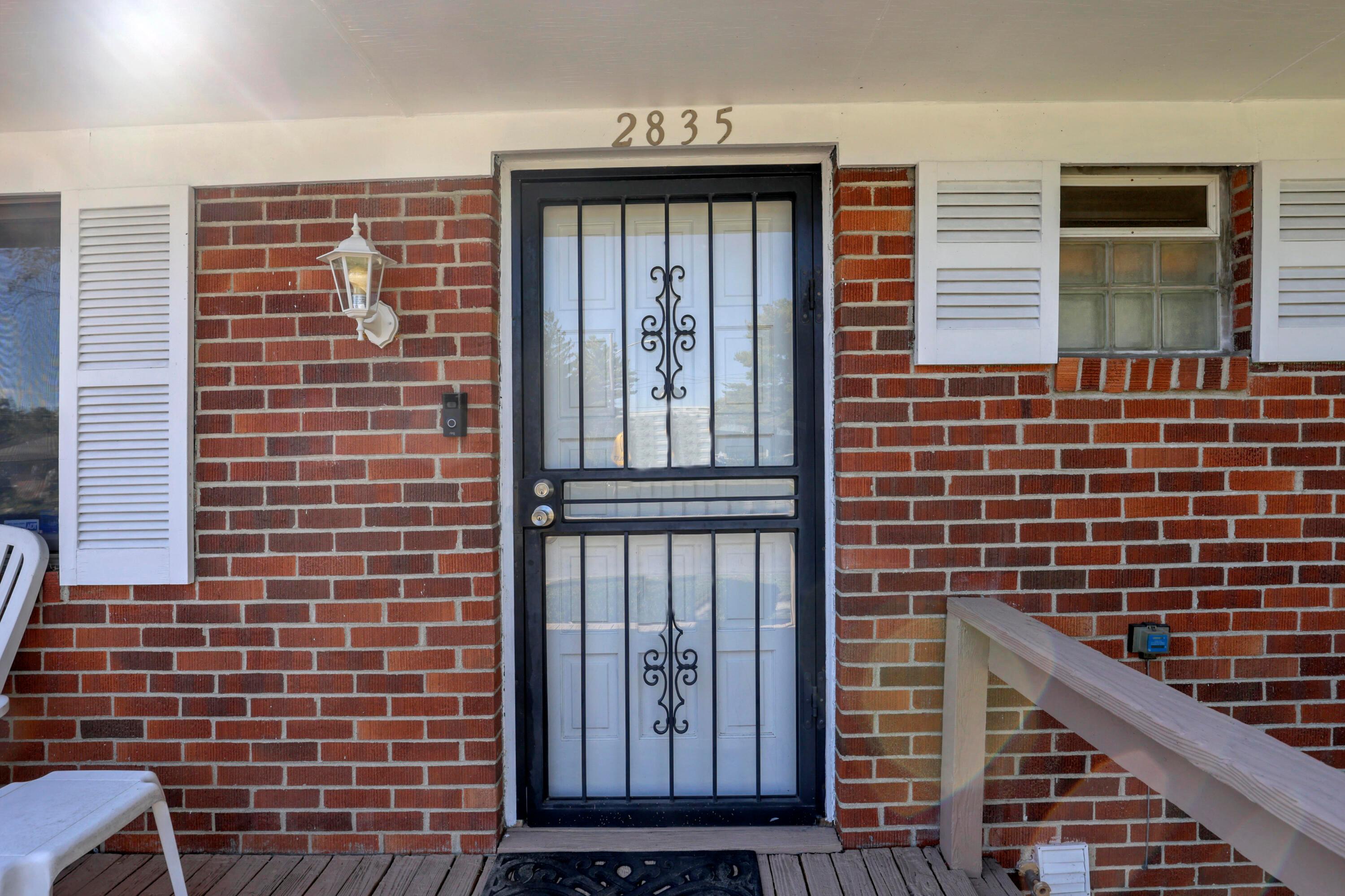 2835 Fleet Road Columbus, OH 43232 - Photo 2 of 37 Welcome ~ Come On In