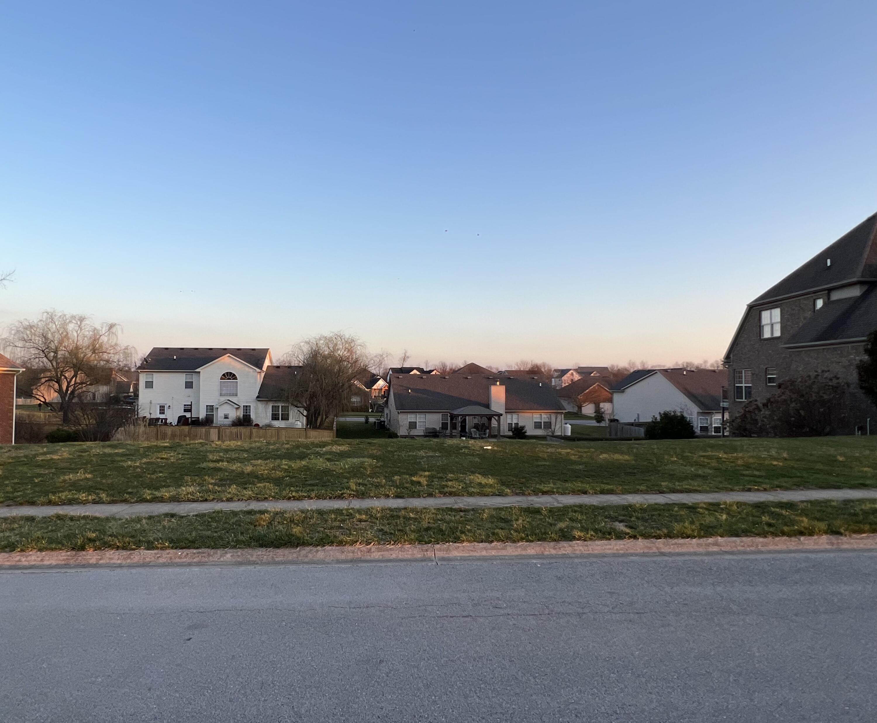 6016 Crabapple Road Versailles, KY 40383 - Photo 2 of 4 IMG_2481