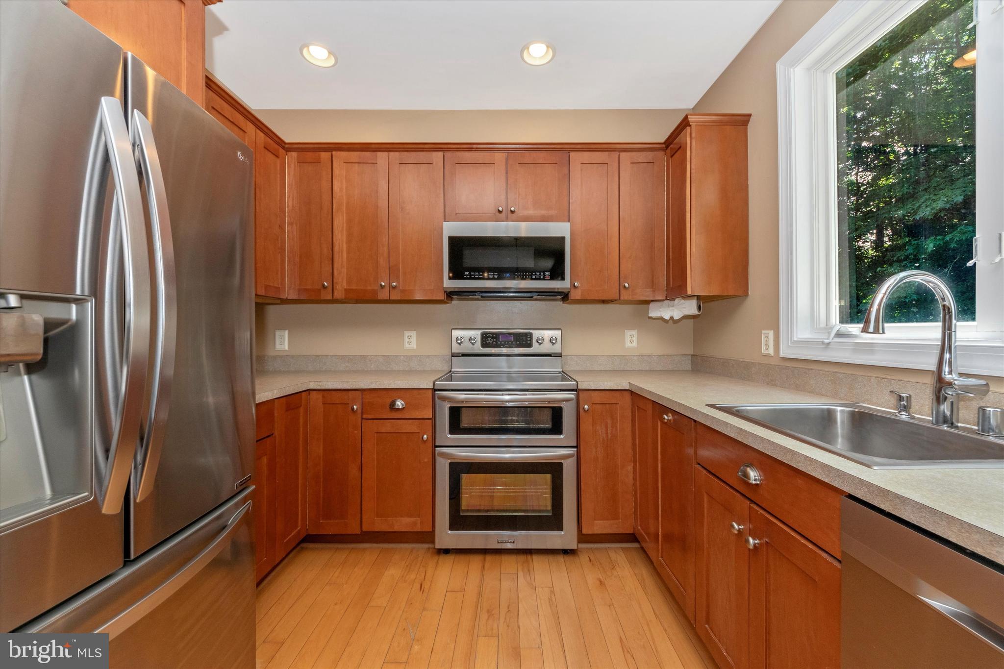 954 Hart Road Crownsville, MD 21032 - Photo 12 of 56 Kitchen