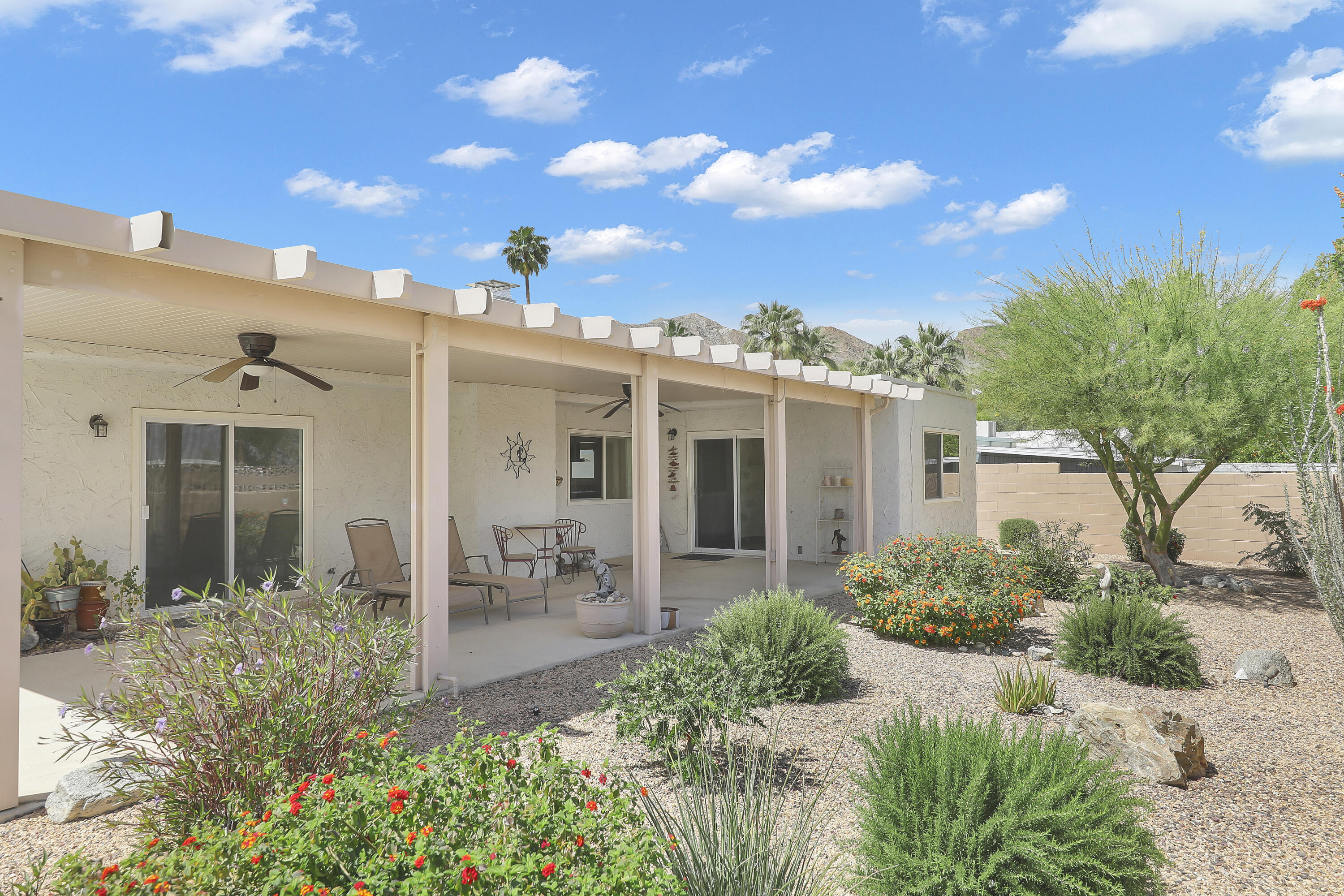 71370 Gardess Road Rancho Mirage, CA 92270 - Photo 28 of 36 patio