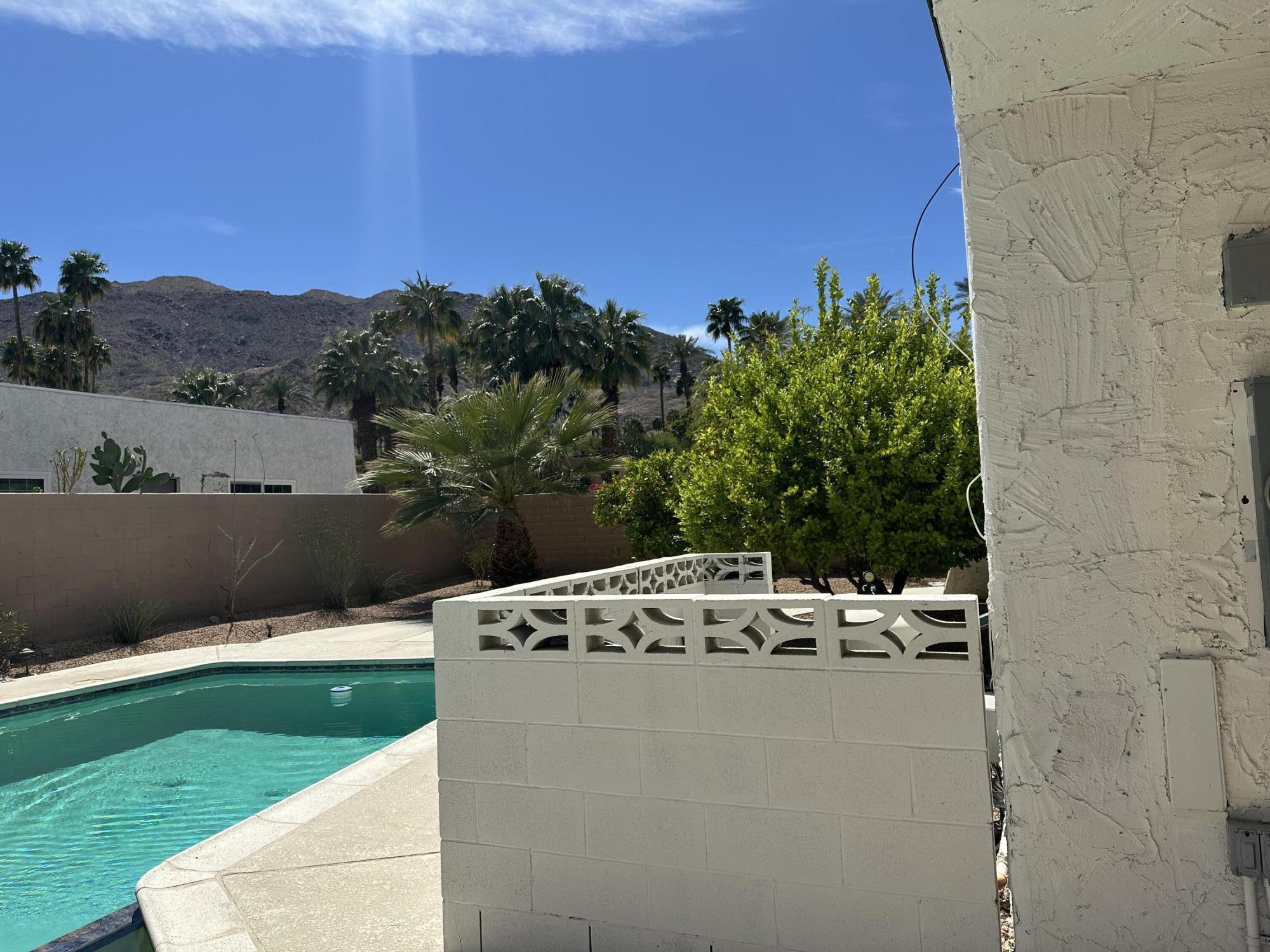 71370 Gardess Road Rancho Mirage, CA 92270 - Photo 31 of 36 views…..