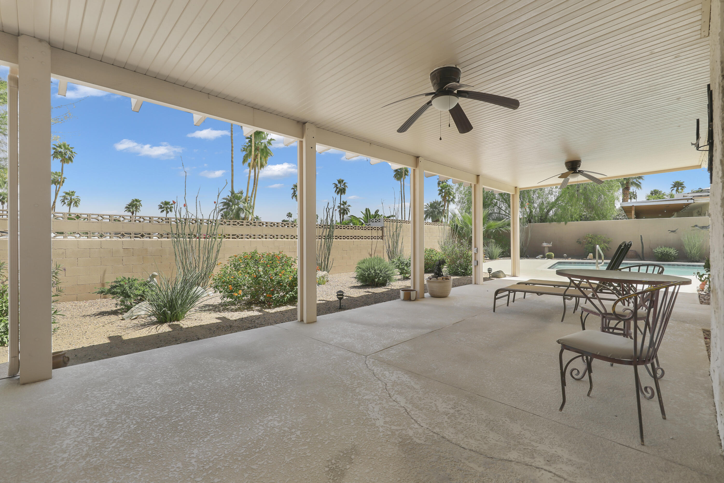 71370 Gardess Road Rancho Mirage, CA 92270 - Photo 5 of 36 large covered patio area