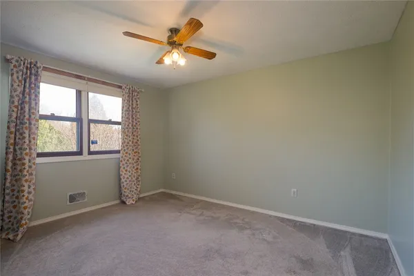 $225,000 | 30 Halmore Drive, Irondequoit, NY 14609