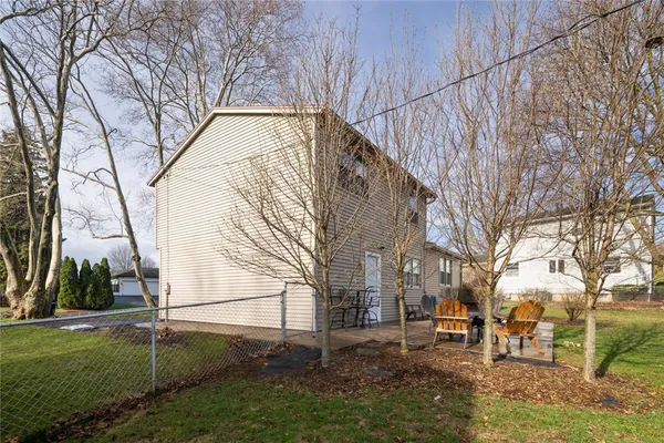 $225,000 | 30 Halmore Drive, Irondequoit, NY 14609