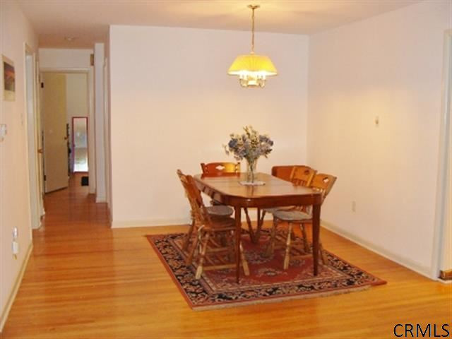 13 Upton Road Albany, NY 12208 - Photo 8 of 25 Photo 8